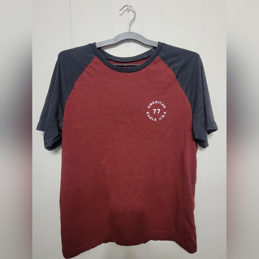 American Eagle Outfitters Burgundy and Charcoal Raglan Tee